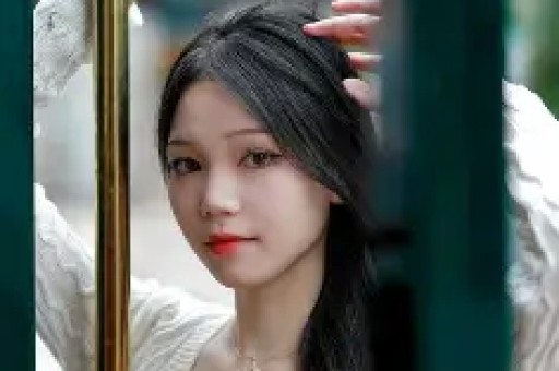 萧亚轩最爱的前男友出轨劈腿疑婚变门当户对的婚姻不再是童话