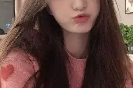 县城宝妈正在集体“精神出轨”董宇辉?